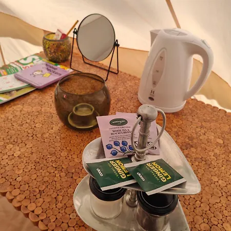 Torpakka Glamping Luxury tent Mikkeli