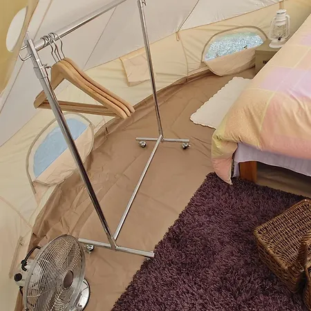 Torpakka Glamping Luxury tent Mikkeli